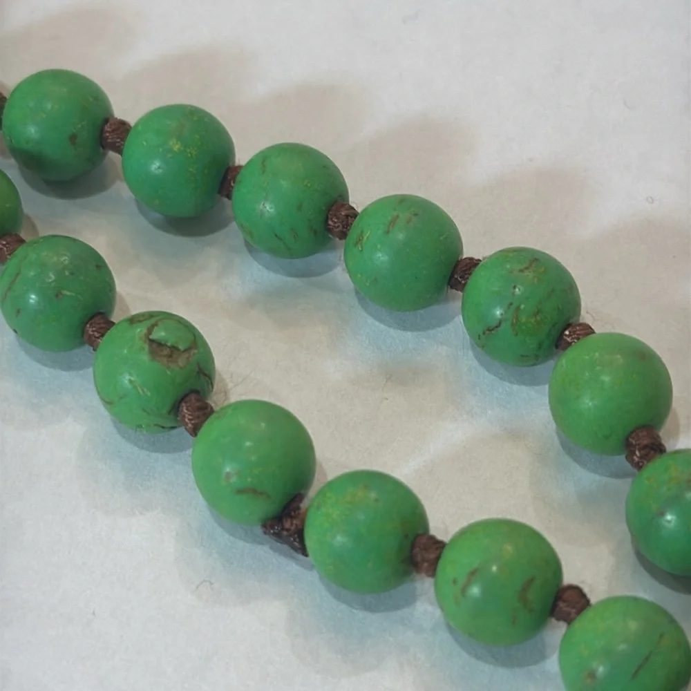 HANDMADE Green Beaded‎ Quartz Pendant Necklace